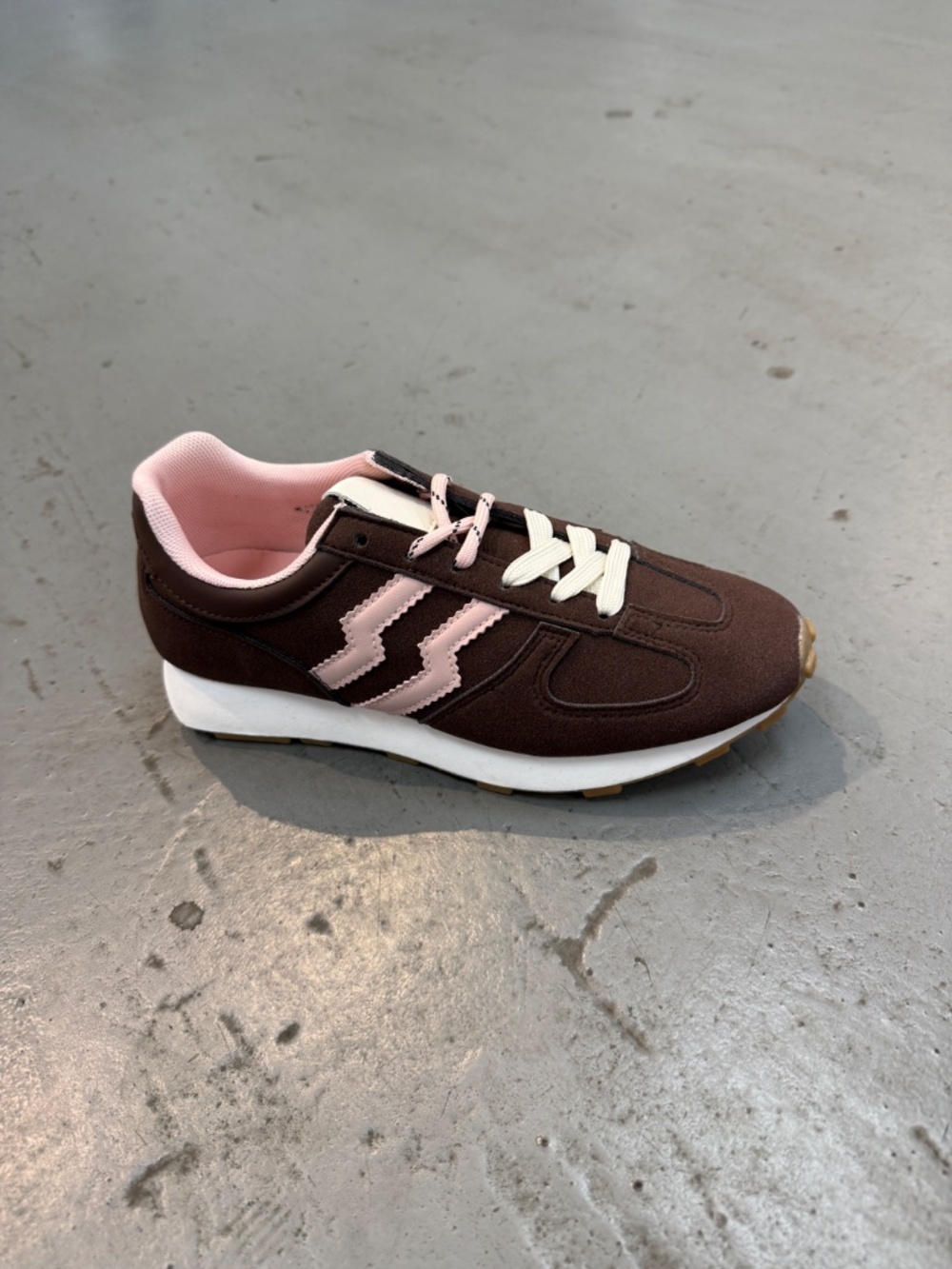 Neutral pink double Lace-Up Women's Sneaker 3050